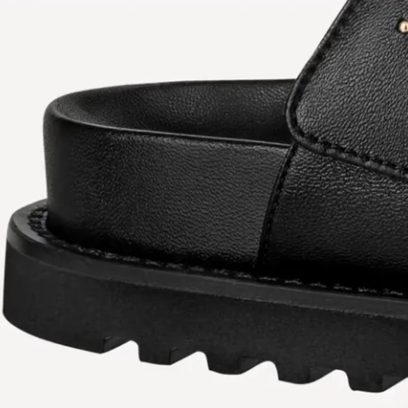 **HP** LOUIS VUITTON Sandals - Picture 7 of 11